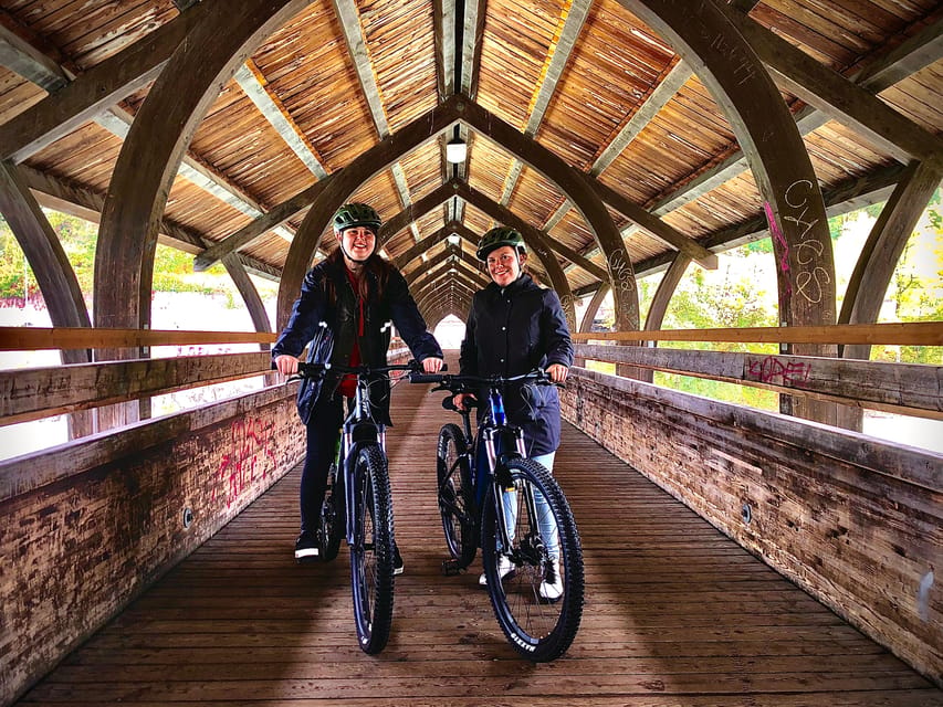 Innsbruck: Scenic eBike Mountain Tour - Altstadt on cobblestones: coffee and the best kind of wandering