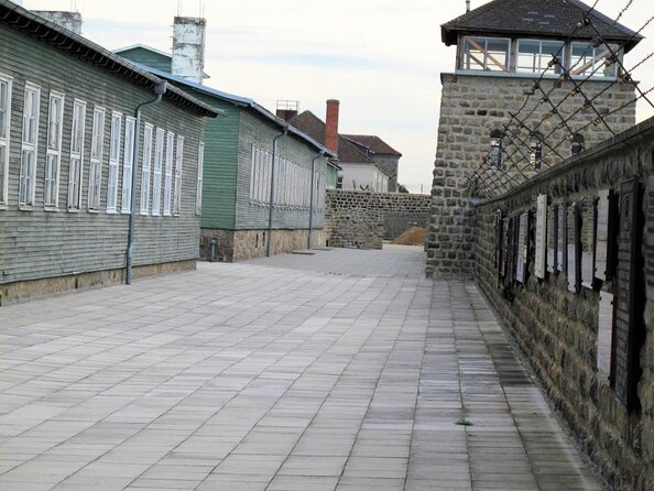 KZ Mauthausen Private Trip from Linz - Who should book this and who should rethink it