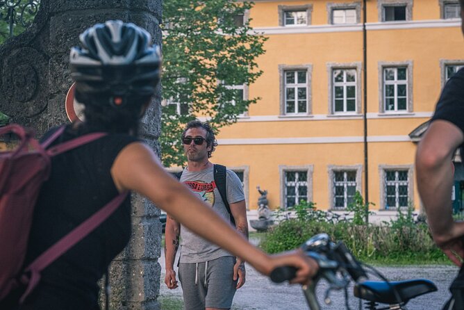 Lonely Goatherd Bike Tour: Cycle Salzburg's Surroundings with the Sound of Music - What the guide actually adds, and why small groups help