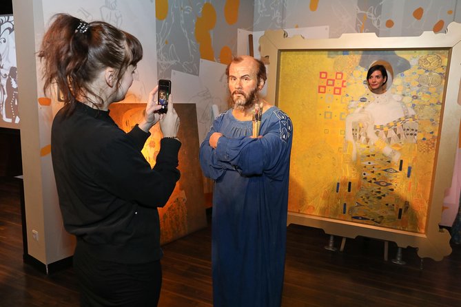 Madame Tussauds Vienna - Families, photos, and the cafe and shop you will actually use