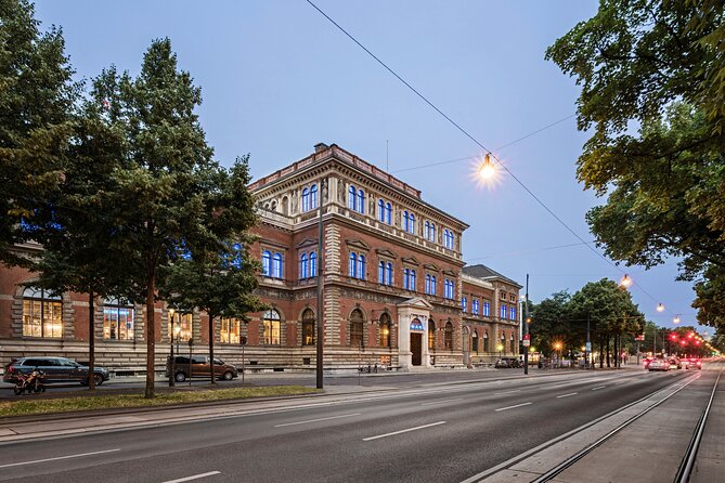 MAK - Museum of Applied Arts, Vienna, Ticket - Your 1 to 2 hour route: pacing the MAK without feeling rushed