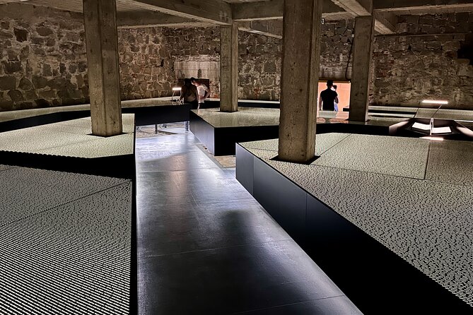 Mauthausen Concentration Camp Day Trip from Vienna - Lunch, snacks, and real-world timing