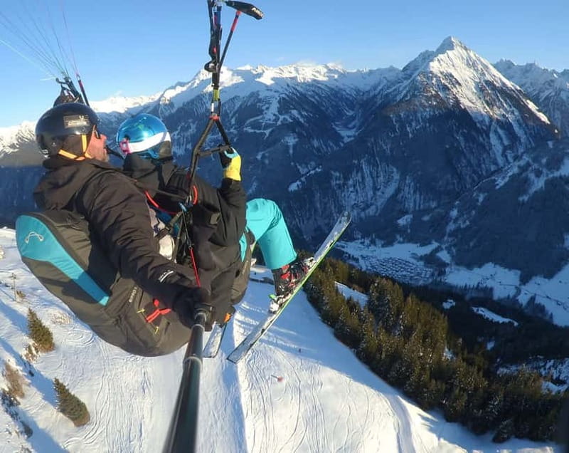 Mayrhofen: Private Paragliding Flight - All Levels - Freedom - Suiting up and the short run that turns into flight