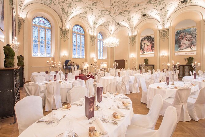 Mozart Dinner Concert in Salzburg - Seating at shared tables: view, photos, and solo-traveler realities