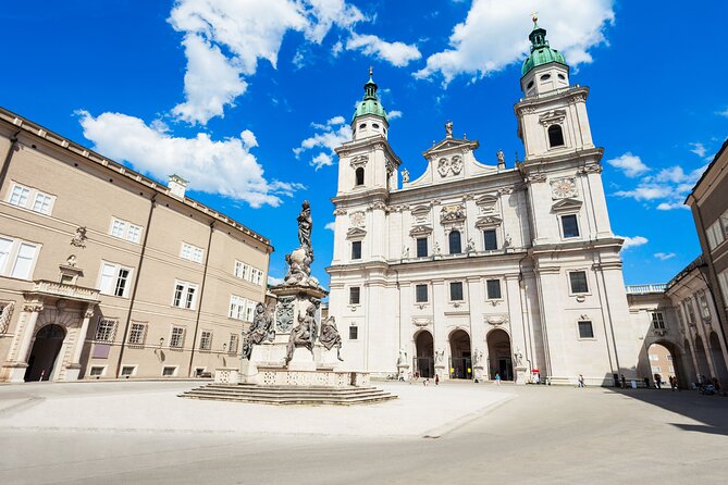 Mozart's Salzburg Exploration Game and Tour - Stop 4: Café Tomaselli, 150 years of Old Town routine