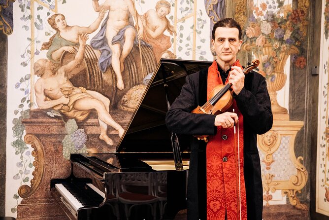 Mozarthaus Concert in Vienna - Piano Trio - What the room size does to the experience (rows, comfort, and sound)