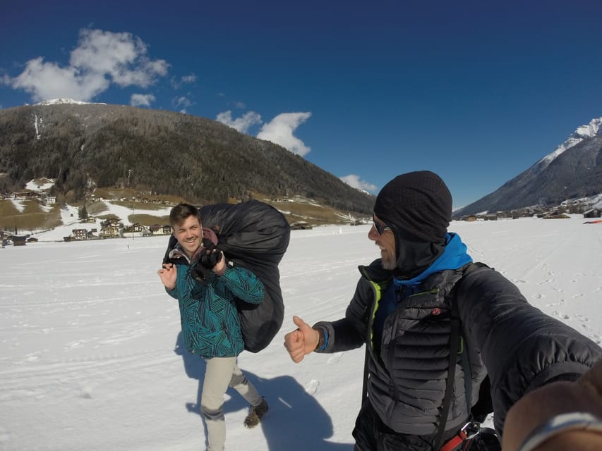 Neustift im Stubaital: Tandem Paragliding Flight - The flow of your day, from Elferlifte Hochstubai to the sky