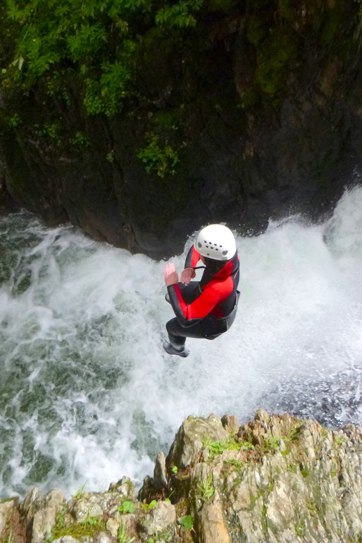Ötztal: Canyoning at Alpenrosenklamm for Beginners - Abseils, slides, and optional jumps, how the route keeps you in control
