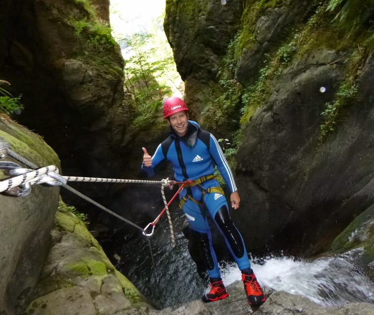 Ötztal: Obere Auerklamm Canyoning Tour for Beginners - The start of Obere Auerklamm: handrails, the first descent, and building confidence