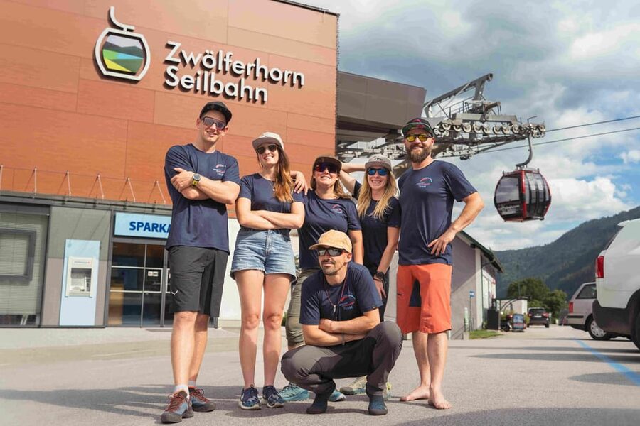Paragliding Tandem in Salzkammergut / Sound of Music Flight - Your flight options from Zwölfhorn: panorama vs action
