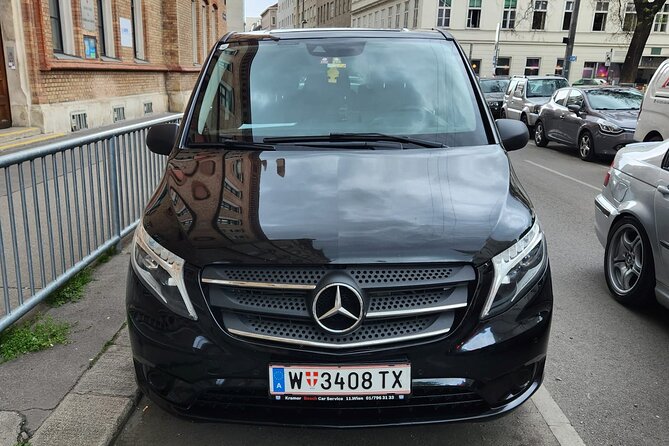 Private airport transfer in Vienna for up to 8 people in minibus - The 30-Minute Ride: What You Can Expect to Get From It