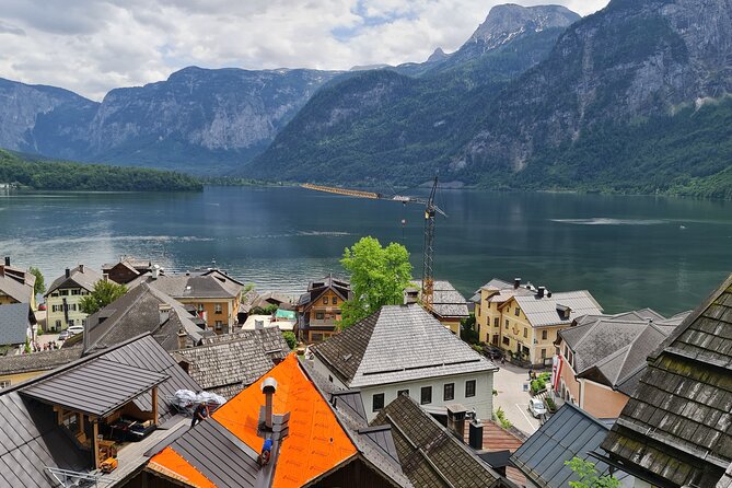 Private Day Tour of Hallstatt and Salzburg from Vienna - Lake Wolfgang and the Wolfgangsee Stop: A Scenic Reset Before Salzburg
