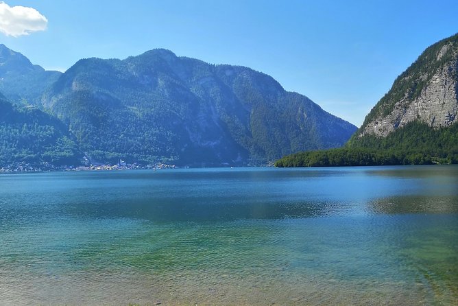 Private Day Tour Trip Salzburg Hallstatt and Melk from Vienna - Lake Wolfgang and Sankt Gilgen: a quick break with real payoff
