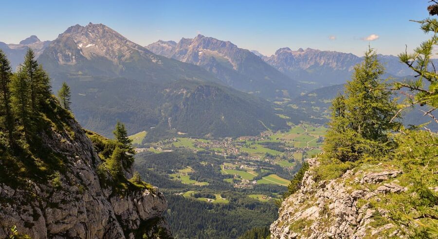 Private day trip from Munich to Eagle's Nest & Hallstatt - Food planning for the Monday lunch challenge