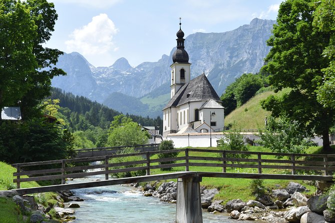 Private Eagle's Nest Tour from Innsbruck with tour ending in Salzburg - Kehlsteinhaus and Eagle’s Nest: the main event with real viewpoint payoff