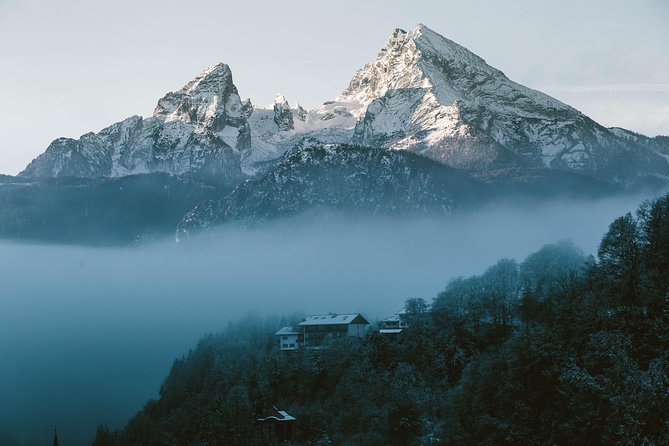 Private Eagles Nest Tour from Salzburg with tour ending in Munich - Kehlsteinhaus (Eagle’s Nest) skip-the-line plan: what you get in about two hours