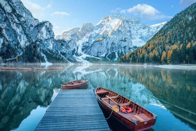 Private Full-Day Tour of Dolomites, Alpine Lakes including Braies from Innsbruck - Lago di Dobbiaco: A Quick Stop That Serves the 3 Zinnen View