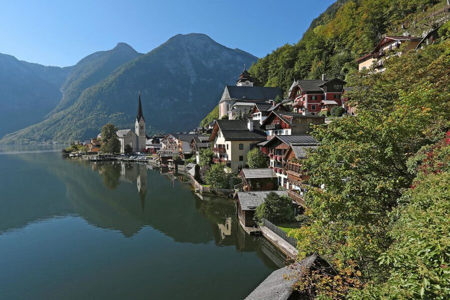 Private Hallstatt Tour from Salzburg - Skywalk 360 meters up, when optional tickets make sense