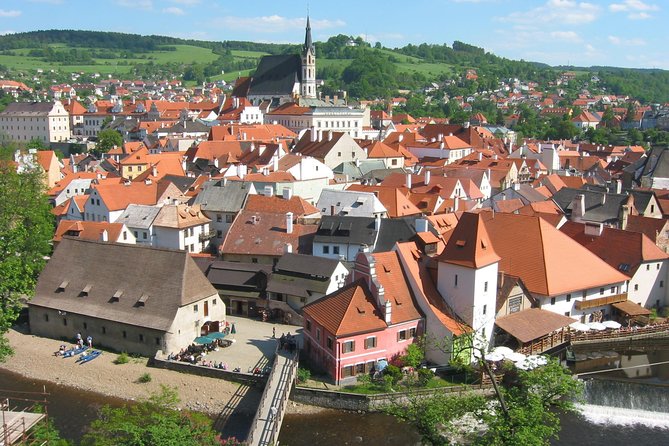 Private Return Day Trip from Linz to Cesky Krumlov with Guided Tour - Key things to know before you go