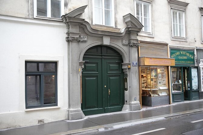 Private Spooky Vienna Ghost Tour - The walking route, pace, and what your group should expect