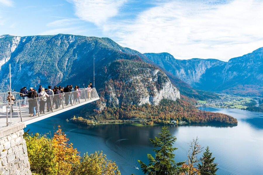 Private tour from Vienna to Hallstatt, Skywalk & Salt Mine - The Drive to Hallstatt: Where a Good English Driver Adds Real Value