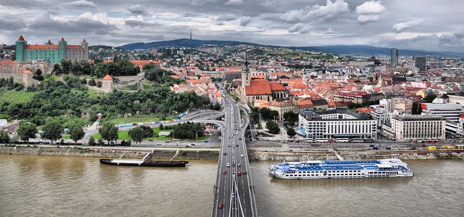 Private Tour of Bratislava from Vienna, Transport and Local Guide - Vienna Pickup and the Drive Into Slovakia, What to Expect