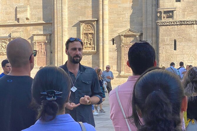 Private tour of historical Vienna with Jan - Heldenplatz and Maria Theresien Square: Architecture With a Point