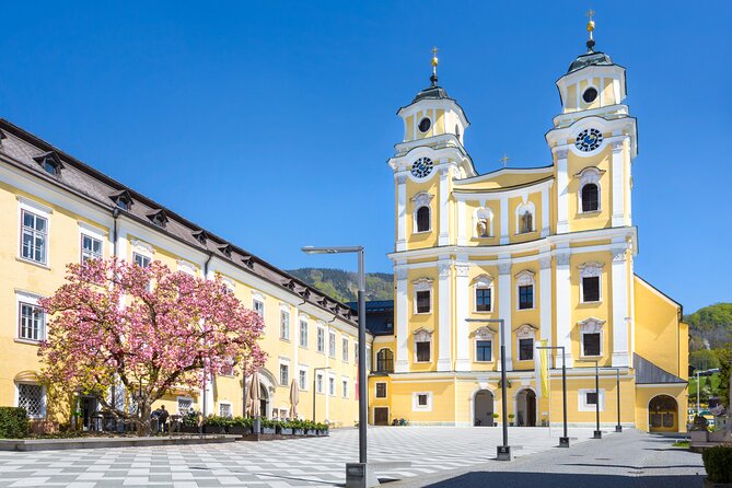 Private tour Salzburg - Mondsee - St. Gilgen with local driver - FAQ