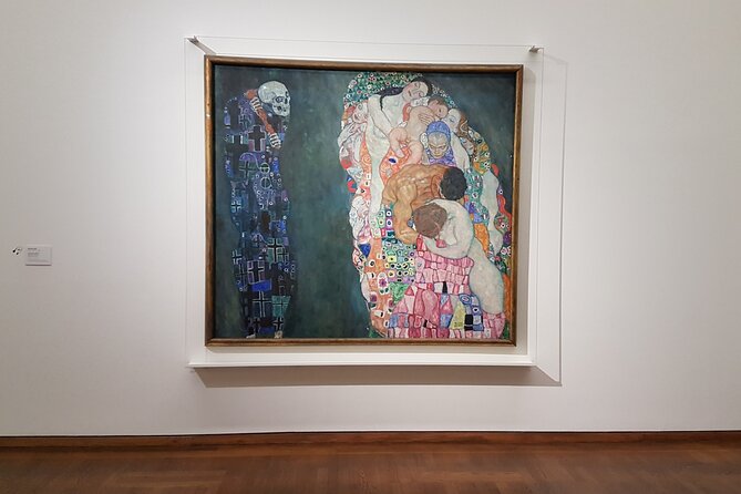 Private Tour with an Art Historian of the Leopold Museum: Gustav Klimt, Egon Schiele and Viennese Art Nouveau - English explanations that keep the art from turning into trivia