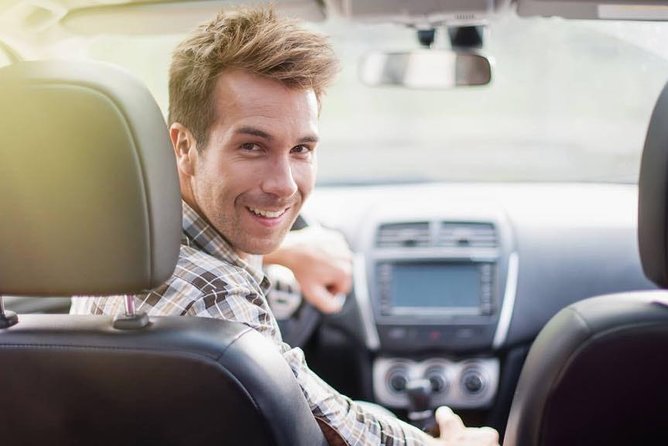 Private transfer from Salzburg to Vienna with 3h Sightseeing stop in Hallstatt - Arrival in Vienna: drop-off that sets you up fast