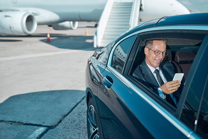 Private Transfer from Vienna City to Vienna Airport (One Way) - The Car Ride: Comfort, Group Fit, and Realistic Timing