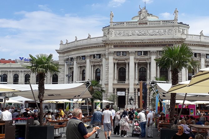 Private Vienna Highlights History Walk - WWII and Post War Vienna - Heldenplatz and the Hofburg: When Ceremonies Turned Into Political Theater