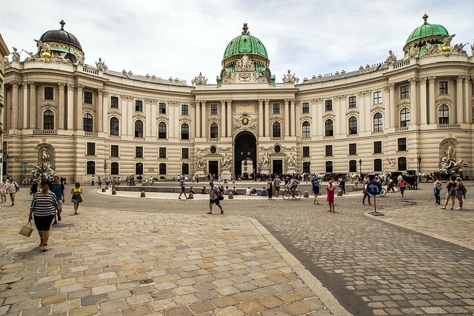 Private Vienna Historical Landmarks Tour - Belvedere and Schönbrunn: Baroque drama, palace scale, and real decision time