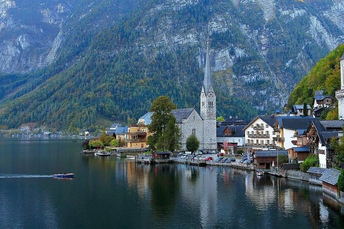 Private Walking Tour of Hallstatt Churches with a Pro Guide - Hallstatt churches as a shortcut to how the town works