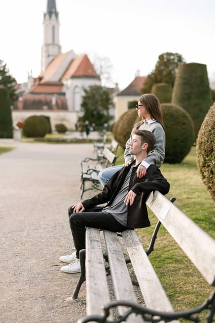 Professional Photoshooting in Vienna - Burggarten, soft greenery against imperial stone