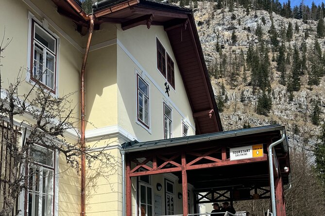 Public 6 hour tour to Hallstatt from Salzburg - Hallstatt: your four hours of freedom in a pedestrian town