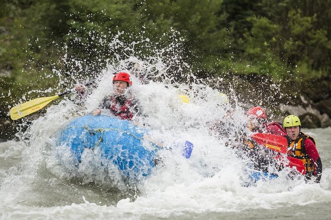 Rafting in Salzach with a state-certified raft guide - How the Stops Feel: From a Training Stretch to a Gasteiner Ache Waterfall