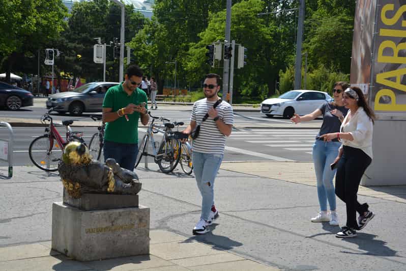 Riddle Tour: Explore the Hidden Gems of Vienna - How the CityRiddler app keeps you moving (and not lost)