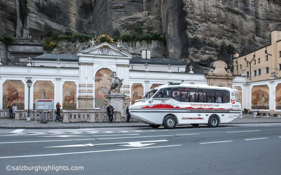 Salzburg: Amphibious Splash Tour on Land & on Water - Guide style and the multi language audio setup