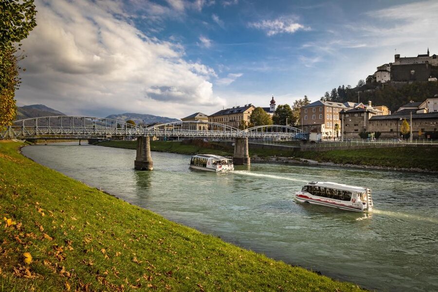 Salzburg: Amphibious Splash Tour on Land & on Water - What 90 minutes feels like in Salzburg time
