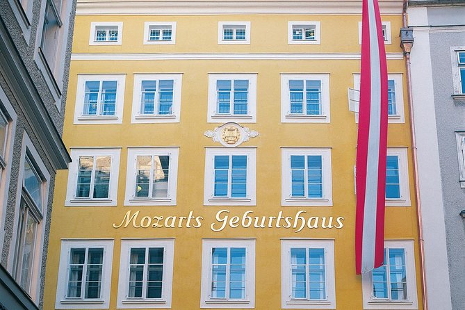 Salzburg and Alpine Lakes Tour from Vienna - Where You Meet In Vienna (And Why It Matters)