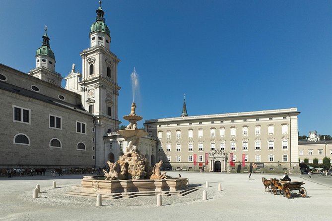 Salzburg Food Tasting Tour: delicious & fun - Residenzplatz and a Major Church Stop, Eating Between Icons