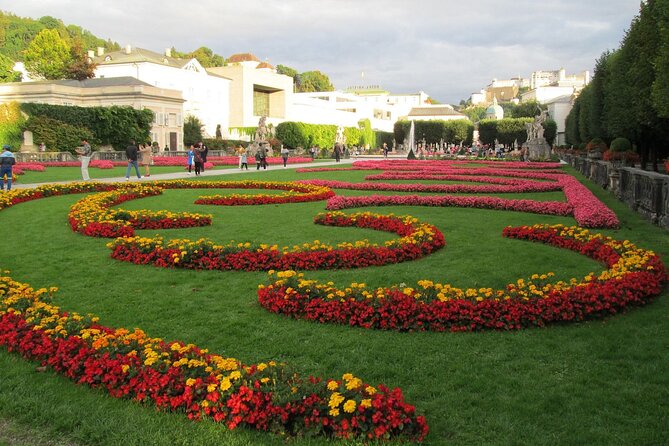 Salzburg Introduction Private Walking Tour - Mozart’s Residence Museum Area: What You’ll See, and What Costs Extra