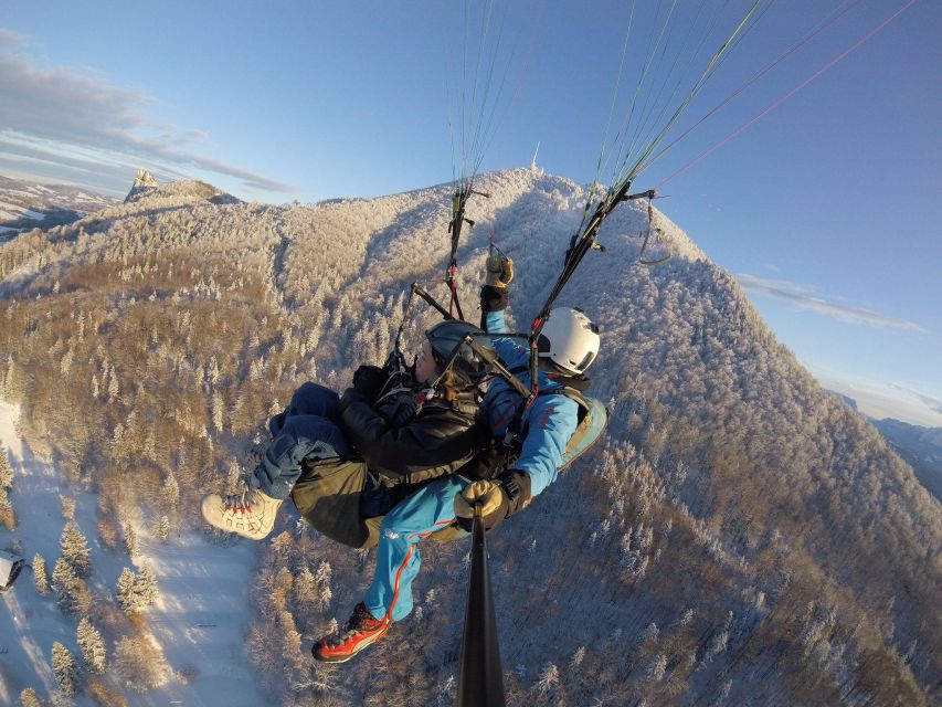 Salzburg like an eagle: tandem paragliding from Gaisberg - Meet your pilot team: Hajo Smit, Tom, and Dominica