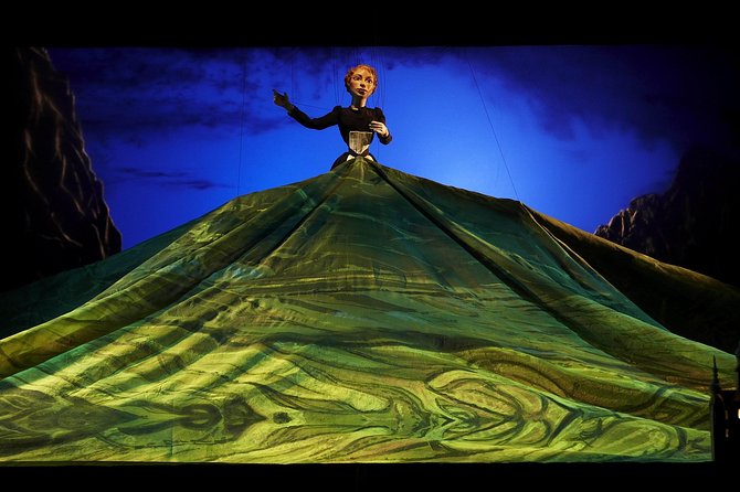 Salzburg Marionette Theater: The Sound of Music - Timing your evening: getting there, settling in, and not rushing