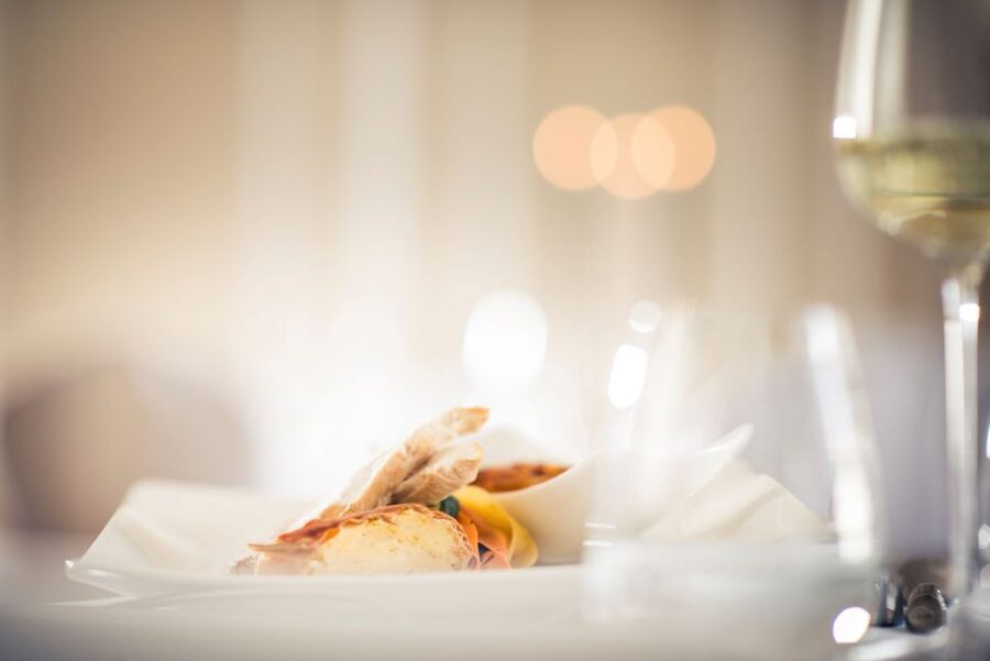 Salzburg: Mozart Concert with Dinner - The concert experience: operatic Mozart you can recognize fast