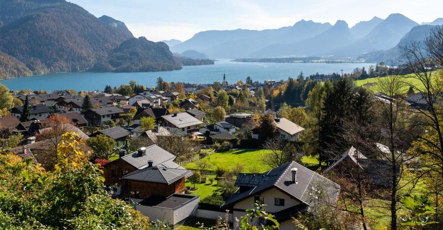 Salzburg: Original Sound of Music Tour - Leopoldskron Palace and Hellbrunn Gardens: palaces that look like they belong in a scene