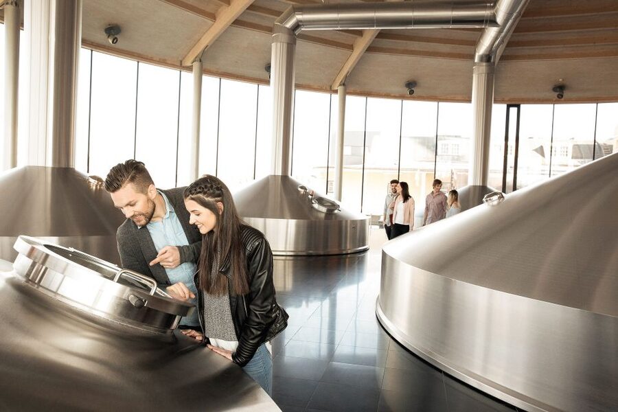Salzburg: Stiegl Brewery Tour with Beer Tasting - Stiegl guides: different names, same goal, strong explanations
