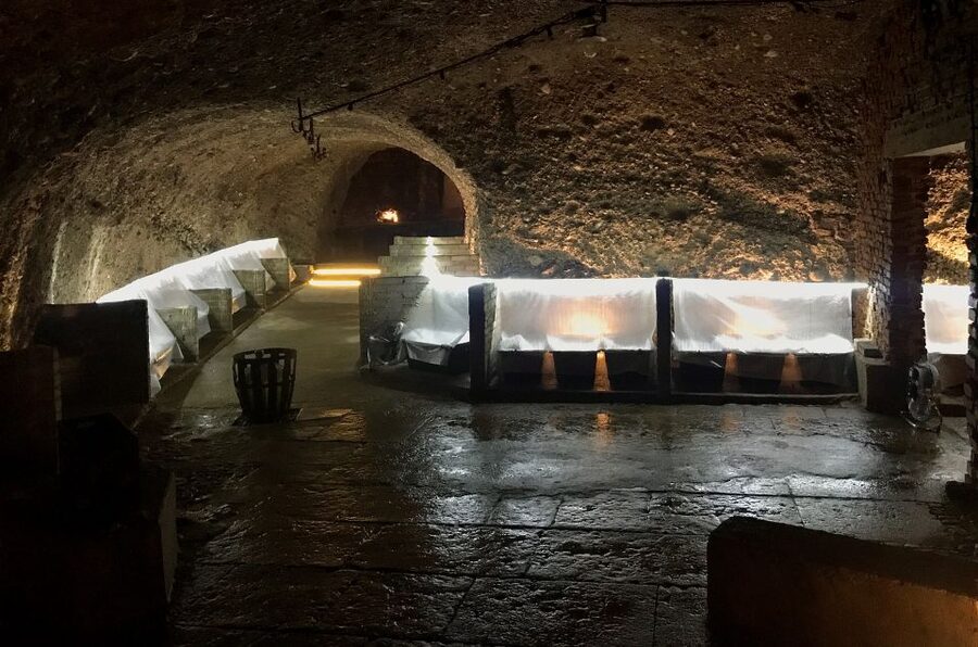 Salzkammergut: Sandstone Beer Cellar Tour - Carlo Battisti Paintings: The Art Stop That Adds Meaning