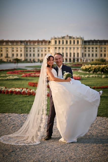 Schönbrunn Palace Private Photoshooting tour - Schönbrunn Palace private photos: why this place works for real memories